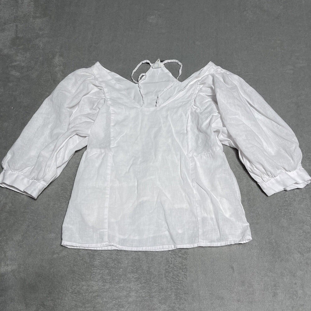 Anthropologie Akemi + Kin Top Womens Small Linen Blend White‎ Cut Out Neckline